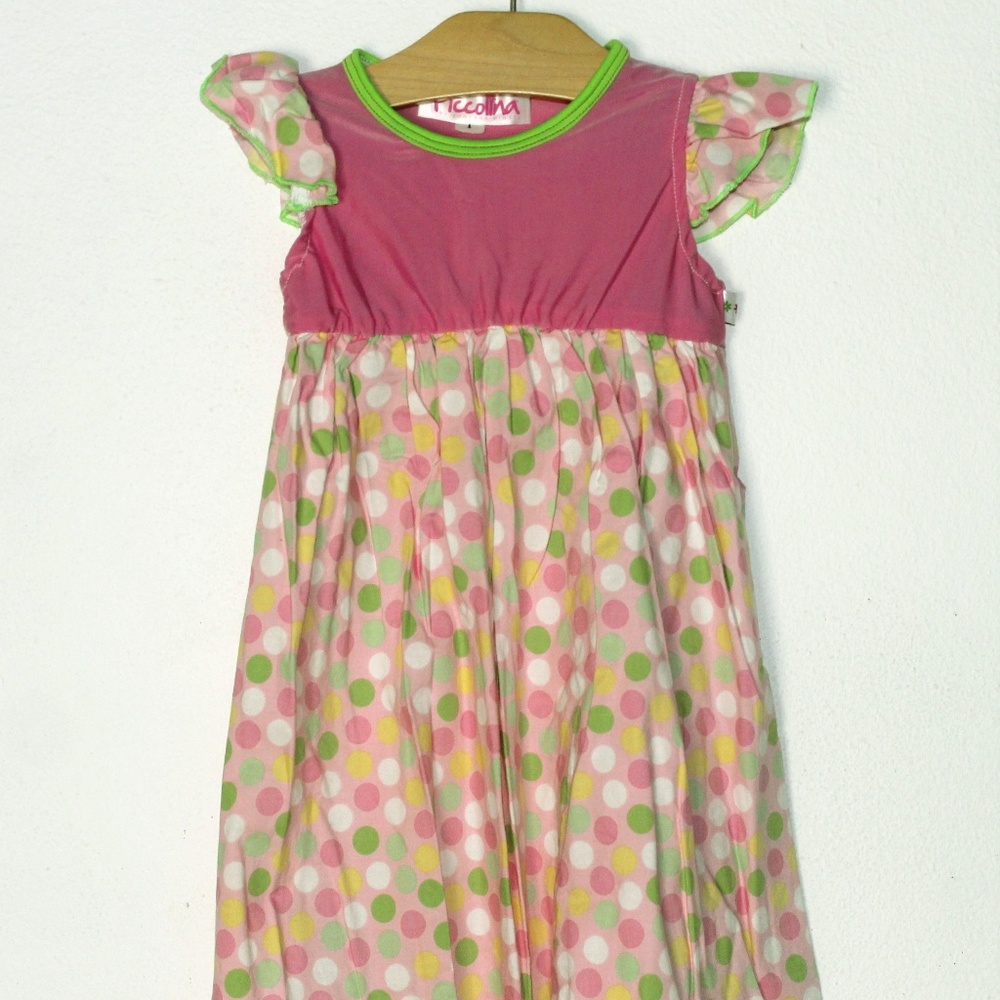 1T Dresses